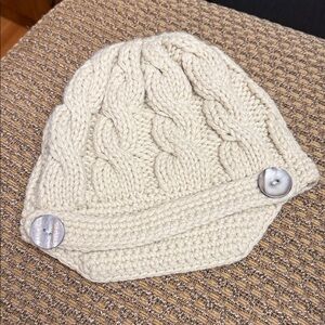 Free with Purchase 🌟 Merona Chunky Cable-Knit Beanie Hat Buttons Cap wt Brim